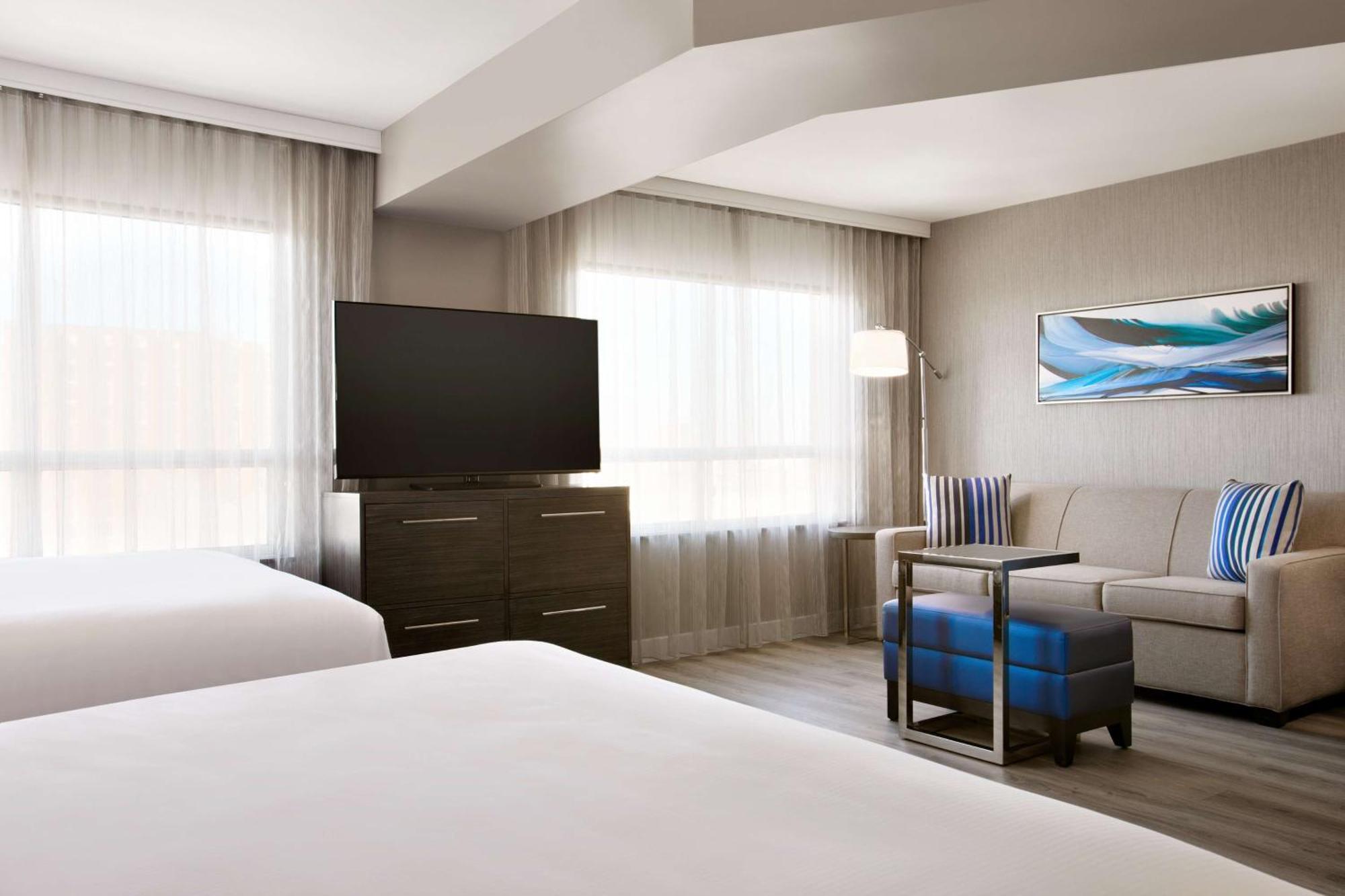 Embassy Suites By Hilton Toronto Airport Ngoại thất bức ảnh