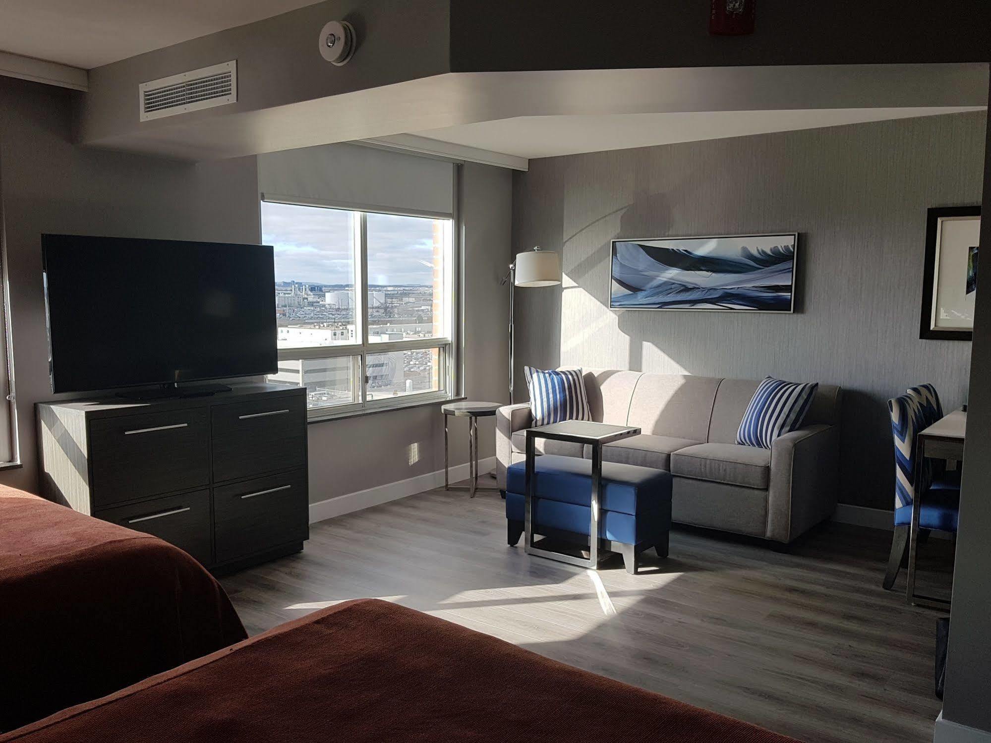 Embassy Suites By Hilton Toronto Airport Ngoại thất bức ảnh
